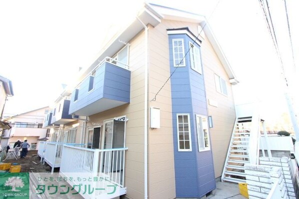 シティーシャトレーAの物件外観写真